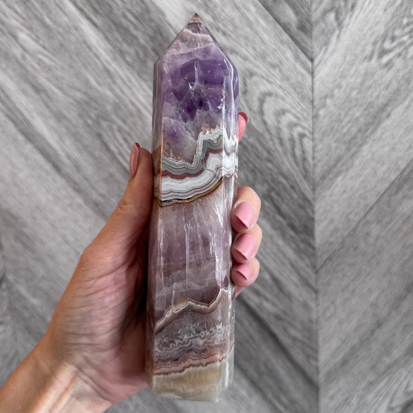 Kelowna Crystal Cave - Amethyst Agate Tower