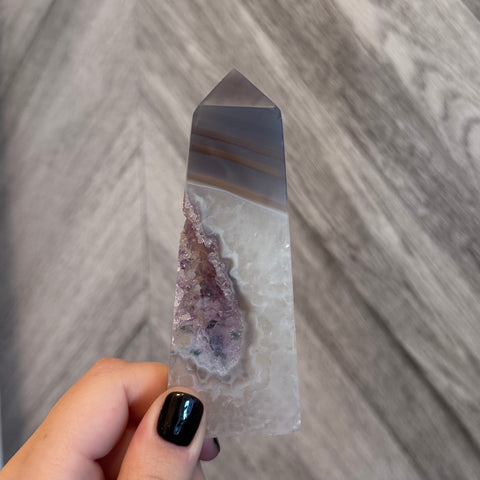Kelowna Crystal Cave - Agate Geode Obelisk Option 1