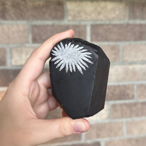 Kelowna Crystal Cave - Chrysanthemum Gemstones4