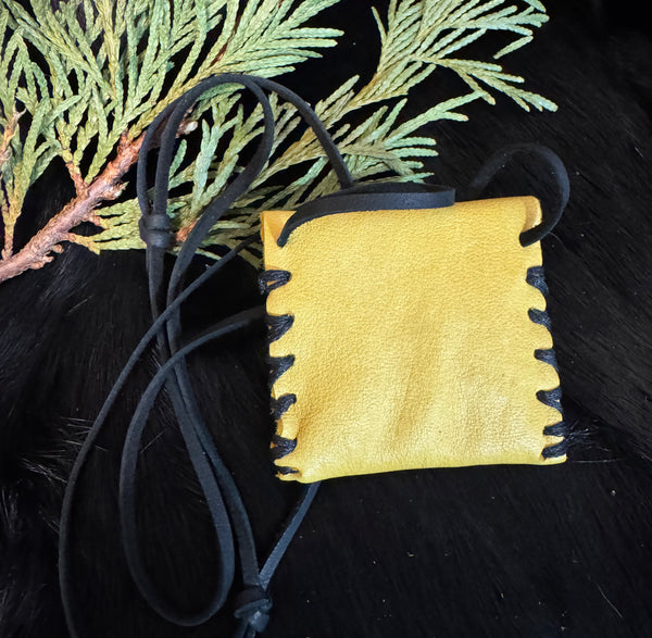 My Two Daughters Jewelry - Deer Hide Medicine Bag with Black Banded Agate Backside