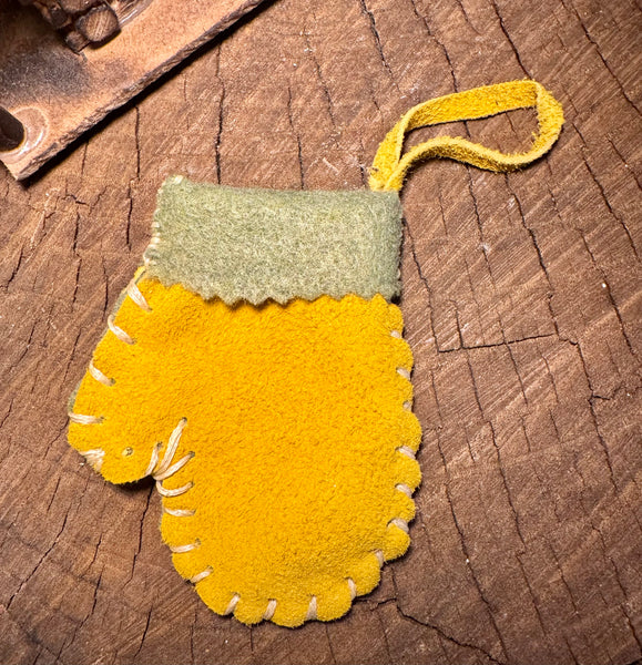 My Two Daughters Jewelry - Deer Hide Mitten Ornament or Gift Card Holder Light Green