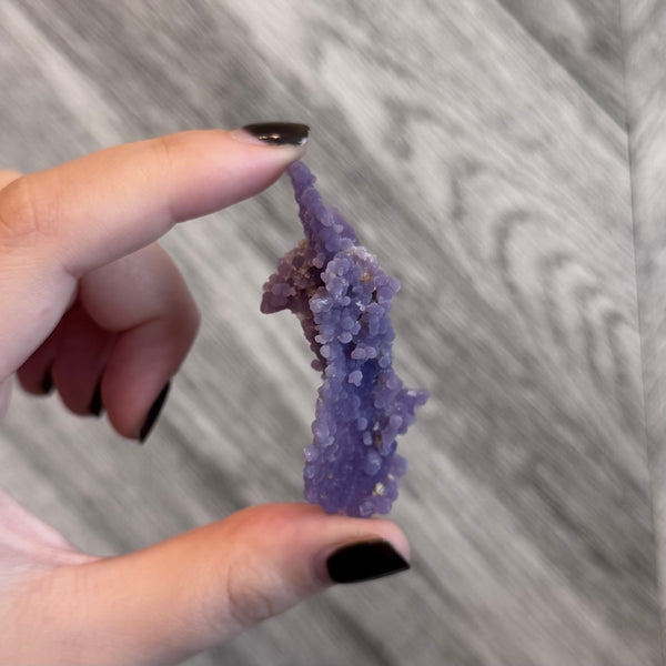 Kelowna Crystal Cave - Grape Agate 13g