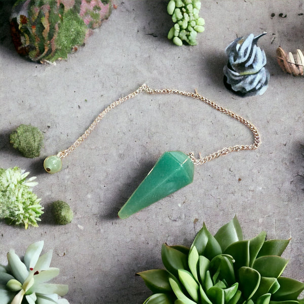 Kelowna Crystal Cave - Green Aventurine Pendulum
