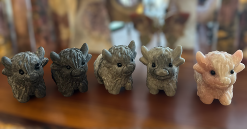 Kelowna Crystal Cave - Highland Cow Crystal Figurines