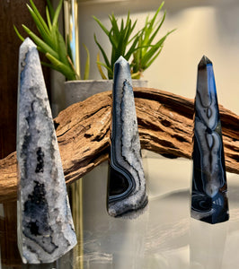 Kelowna Crystal Cave - Black Banded Agate Obelisk