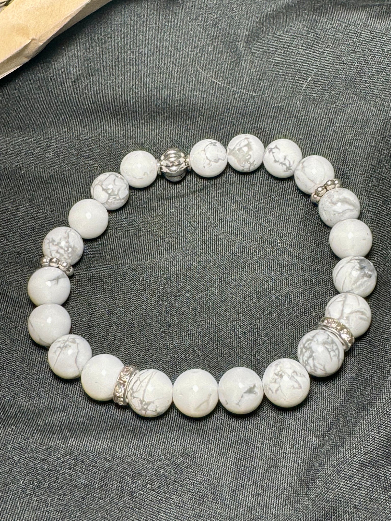 Fancy Beads - 8mm Howlite Bracelet