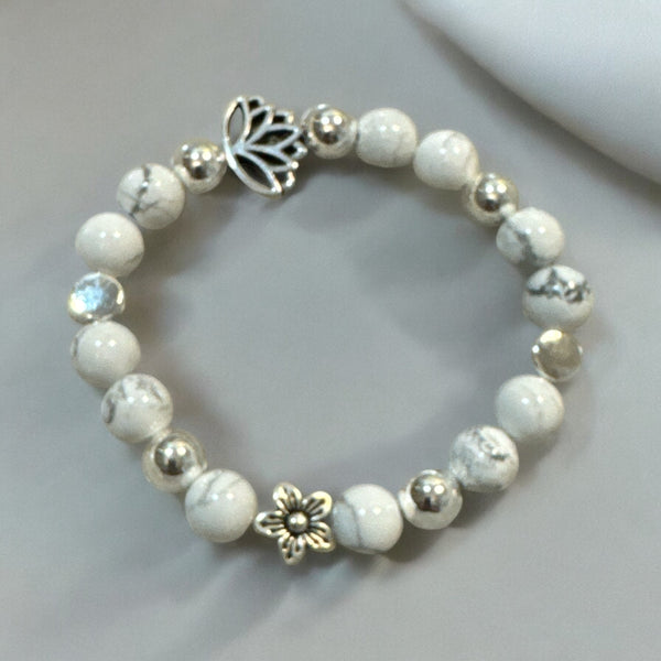 Fancy Beads - 8mm Howlite Bracelet