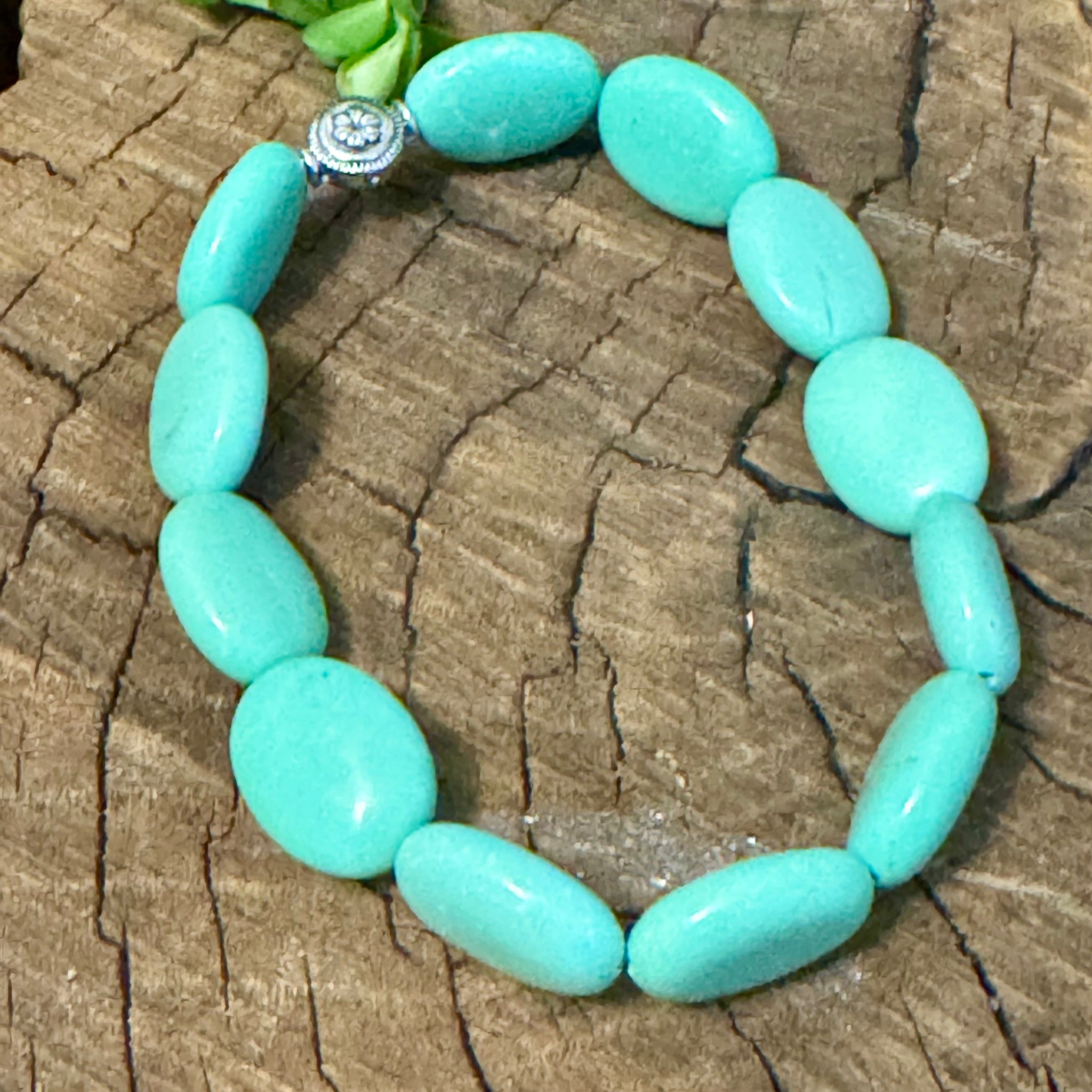 My Two Daughters Jewelry - Oval Green Howlite Bracelet