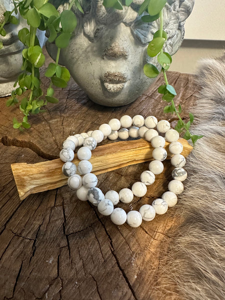 Fancy Beads - 8mm Natural Howlite Bracelet