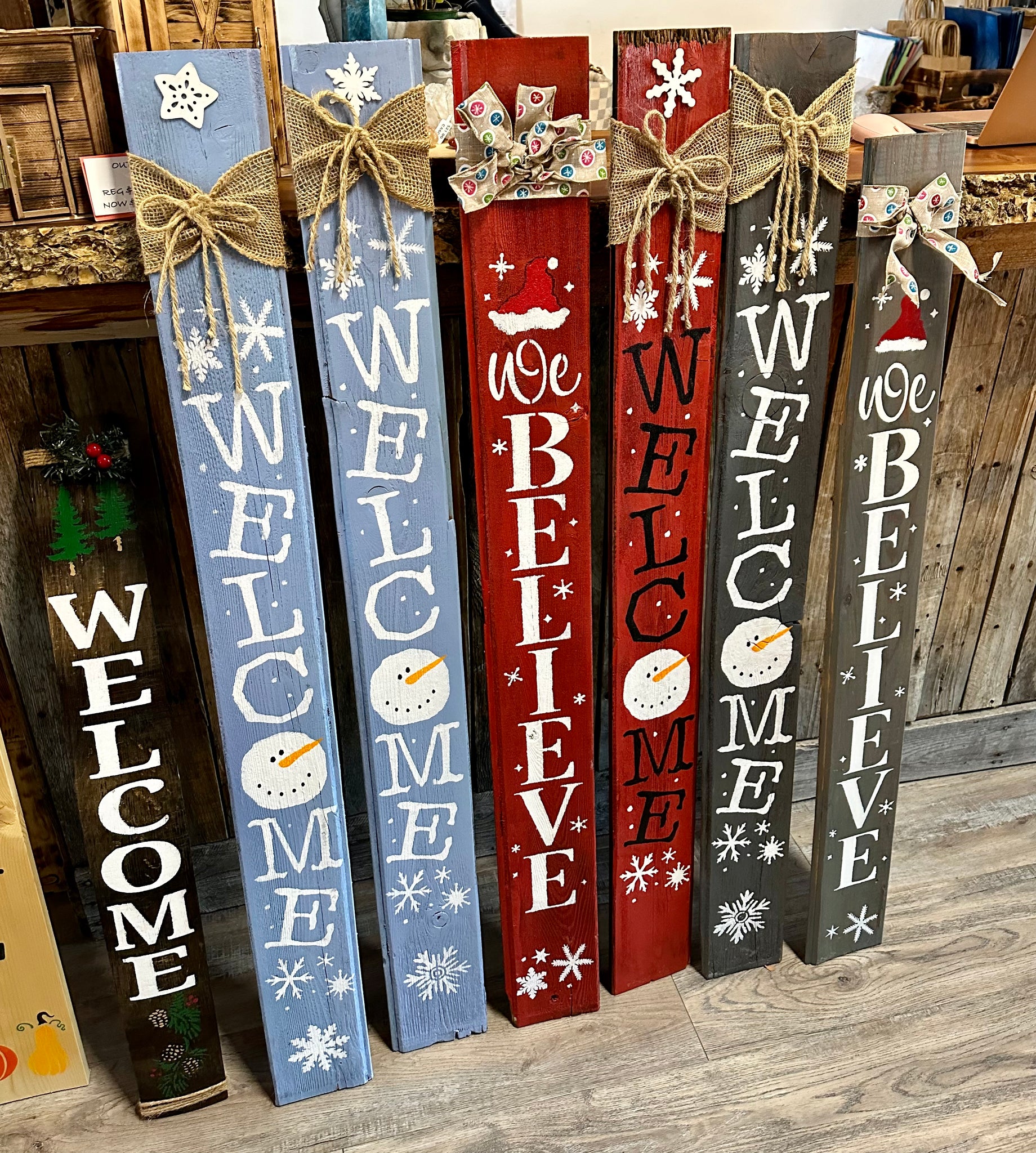 Seasonal Welcome Signs