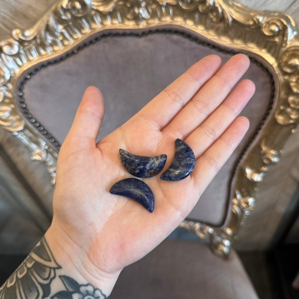 Kelowna Crystal Cave - Mini Crystal Moons Lapis