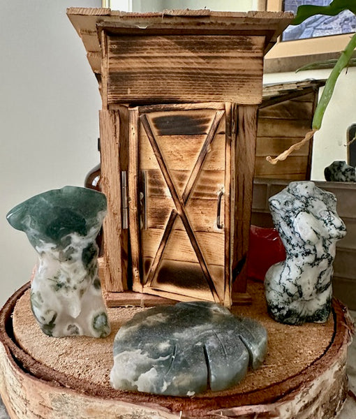 LB -  Mini Rustic Outhouse Beside Crystal's