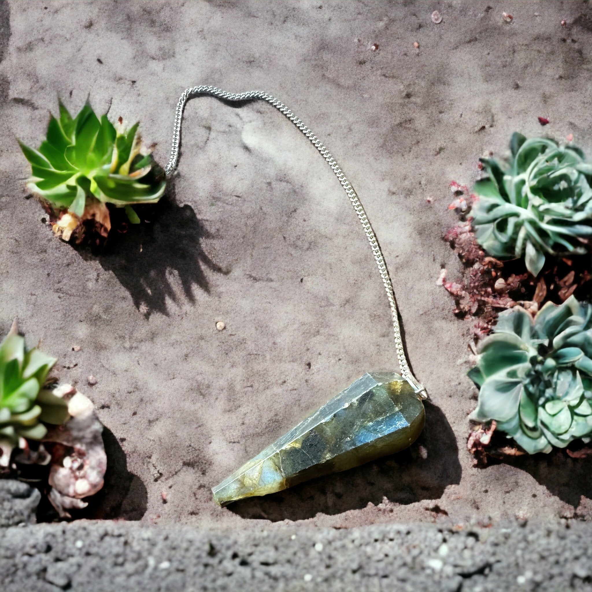 Fancy Beads - Labradorite Faceted Pendulum