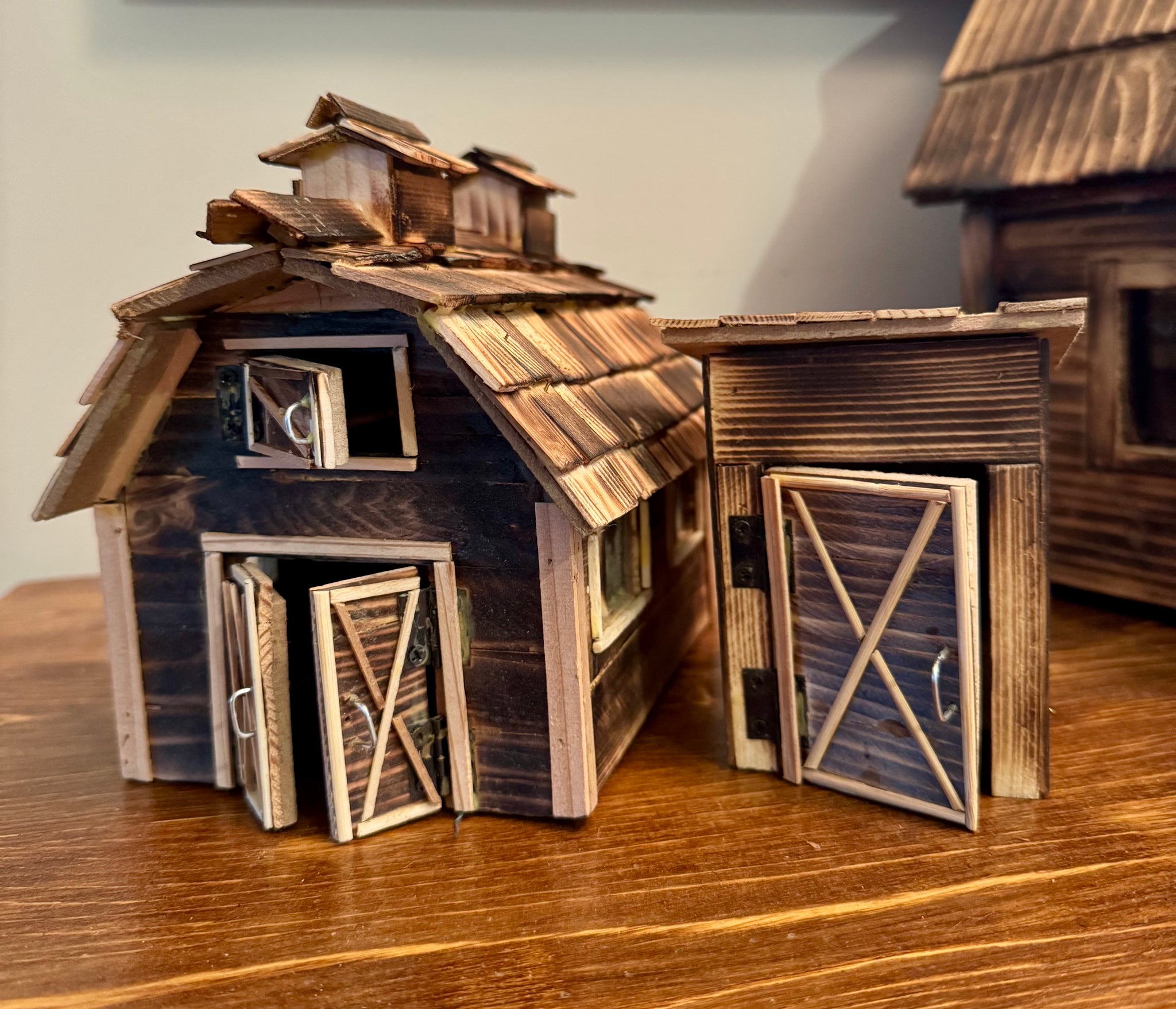 LB - Rustic Small Barn and Outhouse