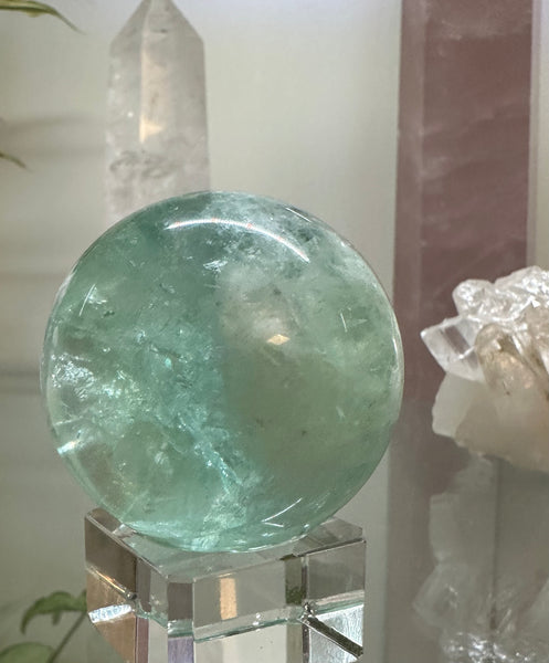 Kelowna Crystal Cave - Sm Green Fluorite Sphere