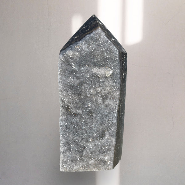 Kelowna Crystal Cave - Druzy Sphaderlite 