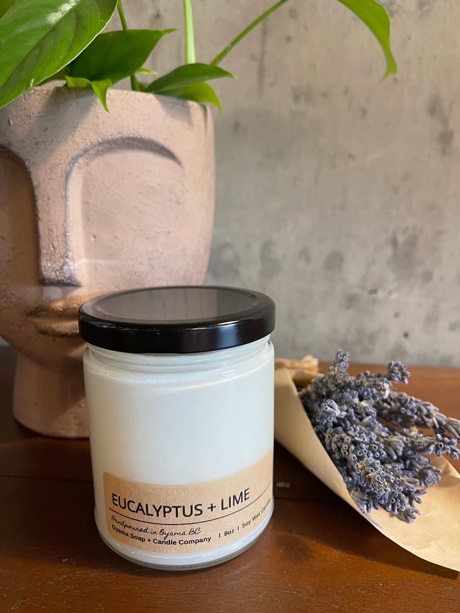 Oyama Co. - Eucalyptus & Lime Soy Candle