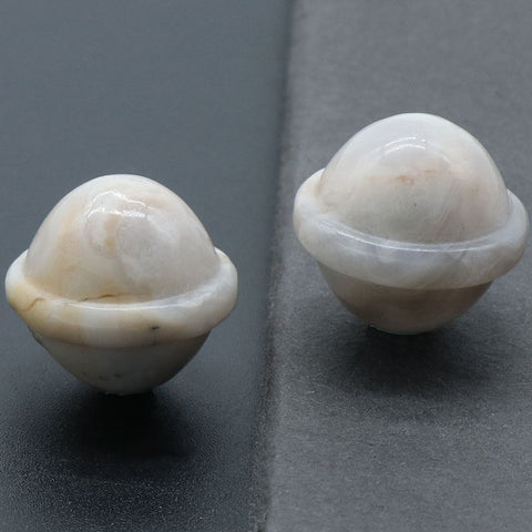 Kelowna Crystal Cave - White Agate Planets 