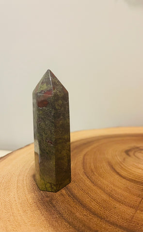 Kelowna Crystal Cave - dragon blood tower