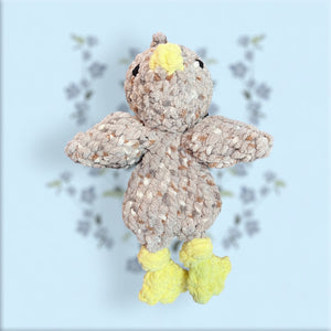 Lmn Love Creations - Crochet Speckled Chick Snuggler