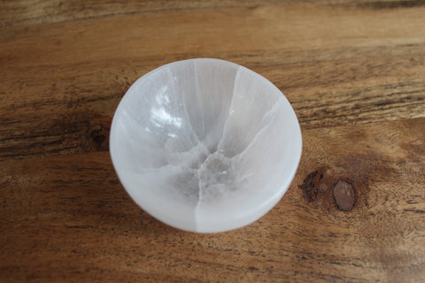 TRUE ART KELOWNA - Small Round Selenite Bowl